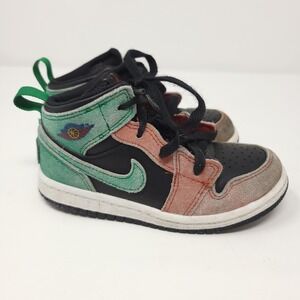 Jordan 1 Mid Shoes‎ Sneakers Boys Size 9C Black Michael Jordan Playground Suede